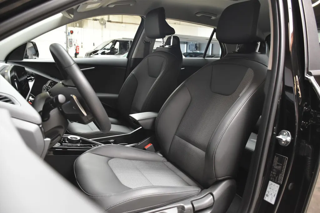 Kia Niro 1.6 Hybrid DCT6 DynamicLine I Navi I Camera I Cruise