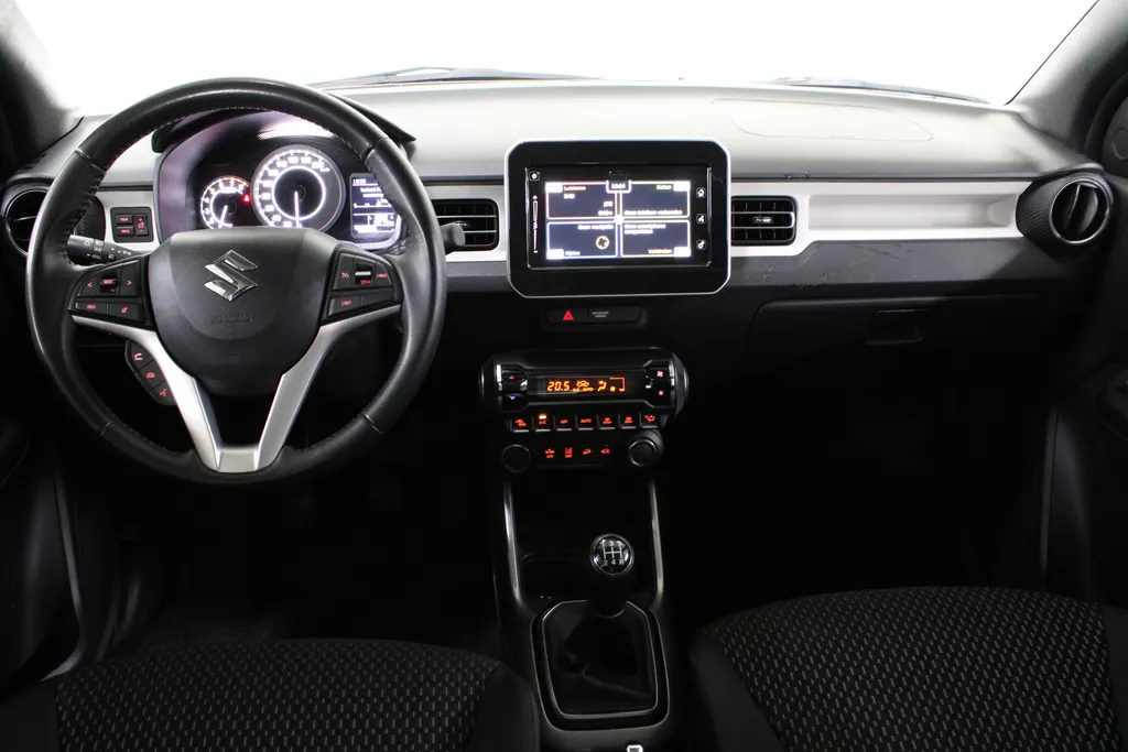 Suzuki Ignis 1.2 Smart Hybrid Allgrip Style / Stoelverwarming / Keyless / Camera / Navi. / Trekhaak /