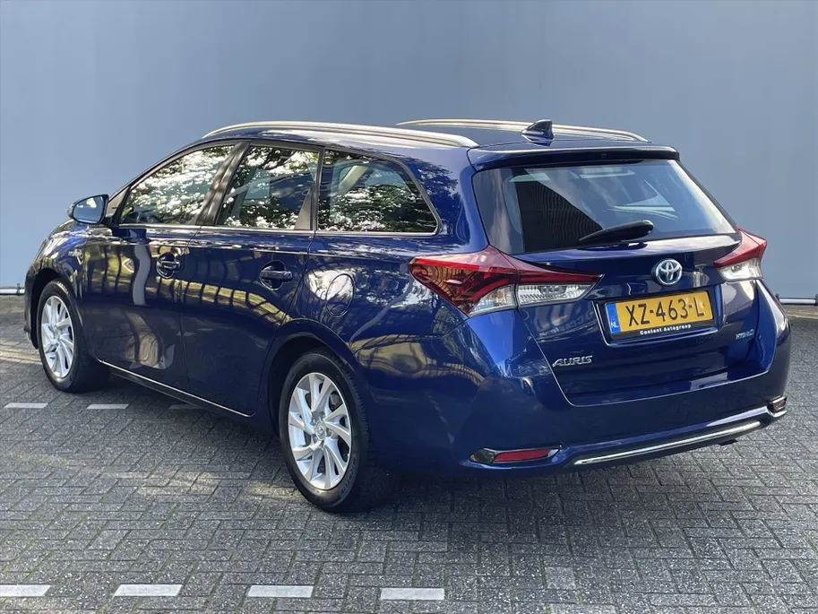 Toyota Auris 1.8 Hybrid CVT Active / Allseasonbanden / Climate en cruisecontrol! /