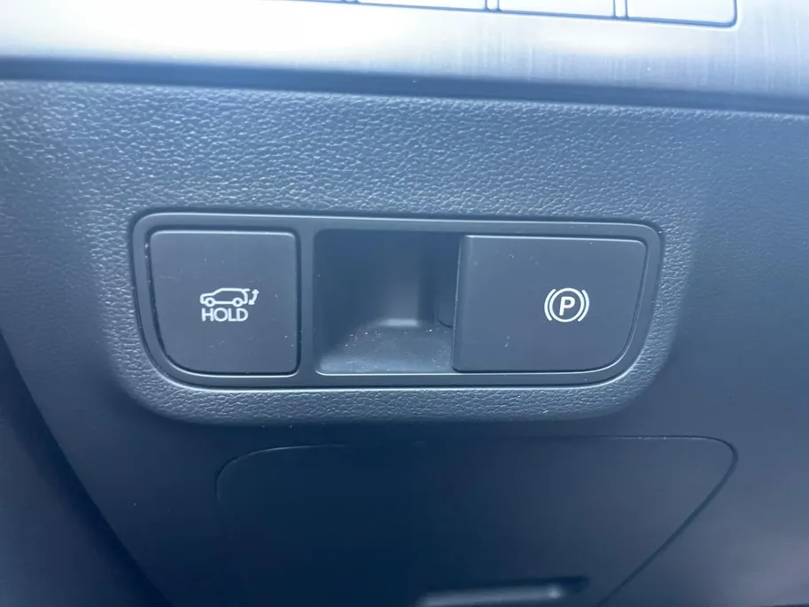 Hyundai Kona 1.6 GDI HEV Premium Sky *Automaat*Navi+360Camera*Schuif/kanteldak*Climate Control*Stoeverwarming/ventilatie*Adapt. Cruise Control*VOL OPTIES!