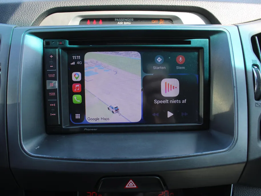Kia Sportage 2.0 X-ecutive Plus Pack | Trekhaak | 17' LM | Parkeersensor achter | Half leer/stof | Navi Pioneer incl. Apple CarPlay/Android Auto | Cruise | Clima | Automaat |