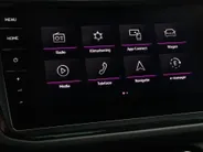 Volkswagen Tiguan 1.4 TSI eHybrid 245pk DSG R-Line Business · Camera · Inklap. Trekhaak · Dodehoeksensor · Parkeer Assistent · Stuur- & Stoelverwarming · 19'Velgen ·