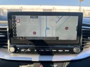 Kia XCeed 1.5 T-GDI MHEV DynamicPlusLine Automaat | 1e Eigenaar | Dealer Onderhouden | Camera | Stoel- & Stuurverwarming | Trekhaak | 2-Zone Climate Control | Navigatie | Fabrieksgarantie t/m 2-4-2028 +3x 1 jaar* | NAP
