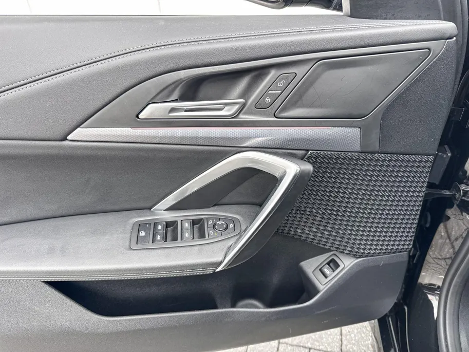 BMW iX1 eDrive20 67 kWh