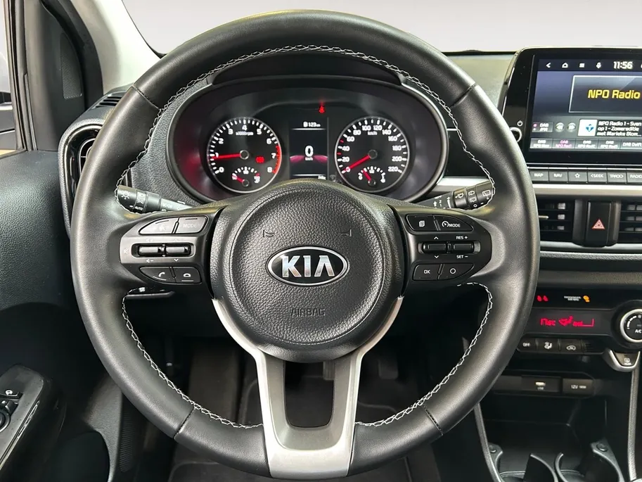 Kia Picanto 1.0 DPi DynamicPlusLine | Apple Carplay / Android Auto | Navigatiesysteem | Lichtsensor | Parkeersensoren + Camera Achter | Cruise Control | Climate Control | 15'Lichtmetalen Velgen