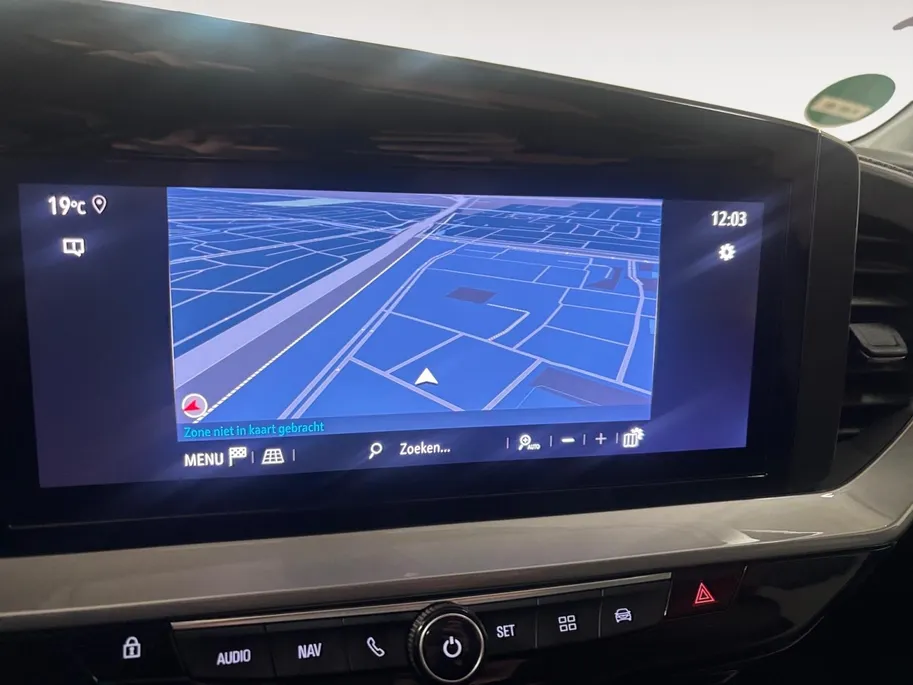 Opel Mokka 1.2 Business Elegance NAVI AIRCO TREKHAAK APPLE CARPLAY ANDROID AUTO HOGE INSTAP LM VELGEN ZEER MOOIE AUTO DEALER ONDERHOUDEN