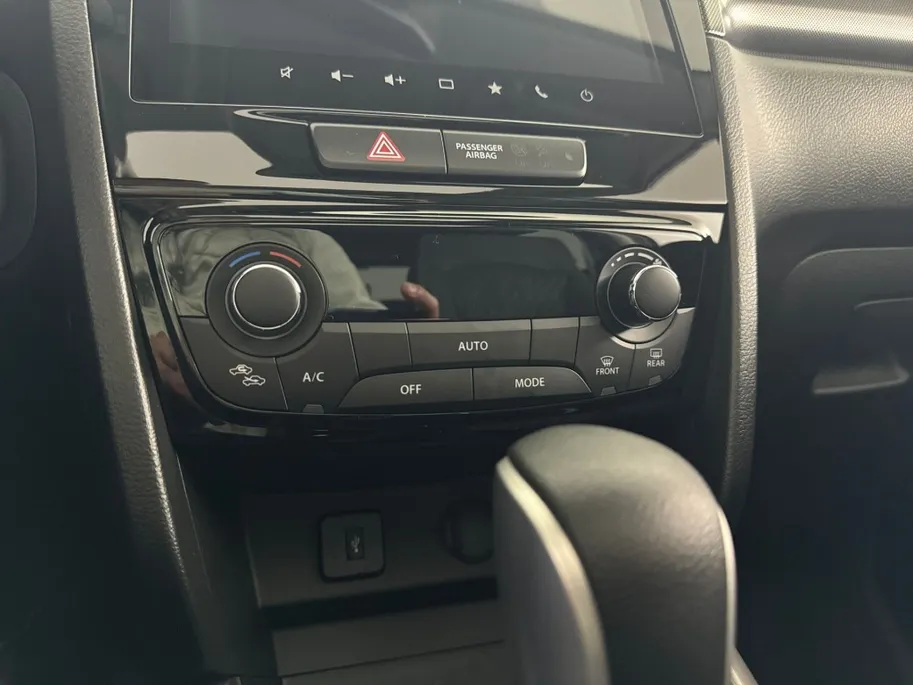 Suzuki Vitara 1.4 Style Smart Hybrid Automaat | Panoramadak | Leder/Alcantara | Adaptieve Cruise Control