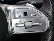 Mercedes-Benz GLA 250 e Business Solution AMG Limited l Memory l Nightpakket l Keyless l Panoramadak