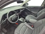 Kia Niro 1.6 GDi Hybrid DynamicPlusLine | Cruise Control | Climate Control | Open Dak | Camera | Stoelverwarming | Stuurverwarming | Elektrische Kofferbak | Trekhaak |