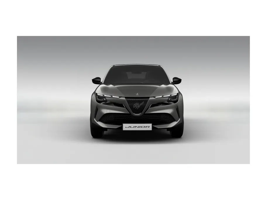 Alfa Romeo Junior Ibrida Automaat