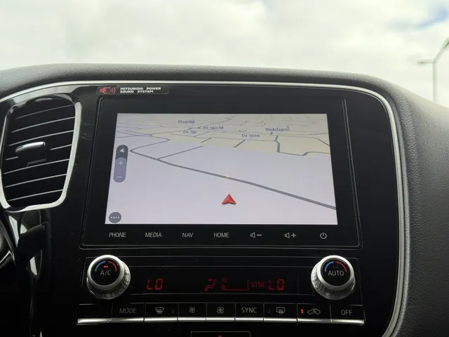 Mitsubishi Outlander 2.4 PHEV Intense+