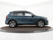 Volkswagen Tiguan 1.4 TSI eHybrid 245pk DSG R-Line Business · Camera · Dodehoeksensor · Stuur- & Stoelverwarming · Matrix LED · Keyless · 19'Velgen ·