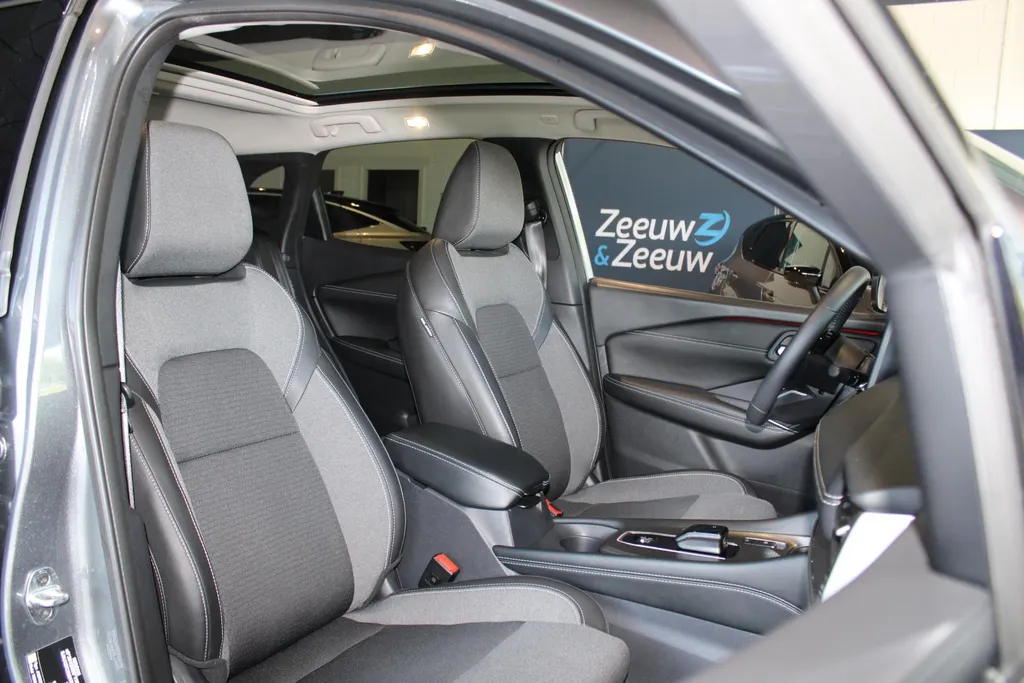 Nissan QASHQAI 1.5 e-Power Business Premium | 190pk | Naviagatie | 360grd camera | Apple carplay & Android auto | pdc voor en achter | 18inch LM wielen | Dodehoek sensoren |