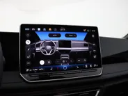 Volkswagen Tiguan 1.5 eHybrid 204pk DSG R-Line Edition · Panoramadak · 360 Camera · Harman Kardon · Keyless · Matrix LED · Stuur- & Stoelverwarming · Garantie t/m 15-09-2030 of 100.000km