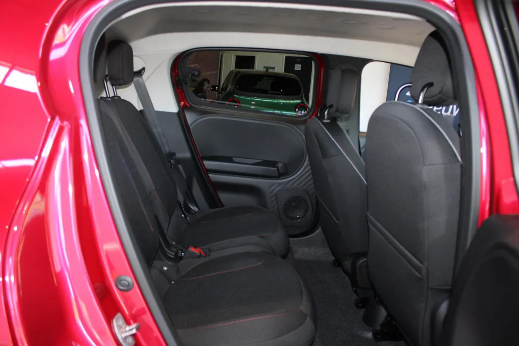 Renault Twingo urban range techno 27.5 kWh | 5 jaar GRATIS fabrieksgarantie | Pack Privilege | 18' velgen | financier tegen 1,9% rente EV only
