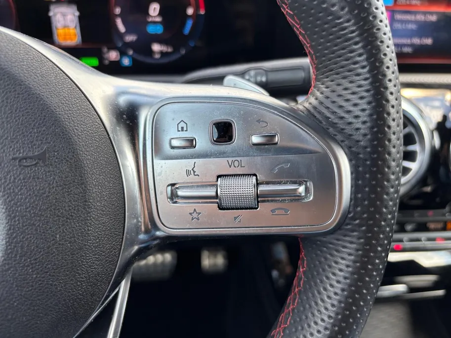 Mercedes-Benz CLA 250 e AMG Line | Adapt. Cruise Control | Rondomzicht camera | Apple Carplay/Android Auto | 18' inch velgen |