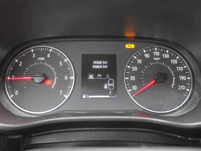 Dacia Sandero Stepway 1.0 TCe 100 PK ECO-G Extreme | Glazen schuifkanteldak | 4 seizoensbanden | Stoelverwarming voor | Pack assist | nog 2 jaar * fabrieksgarantie |