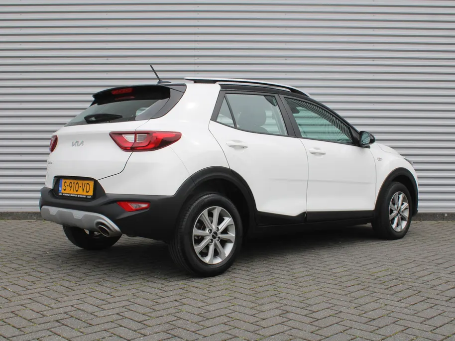 Kia Stonic 1.0 T-GDi MHEV DynamicLine | Camera | LED | Apple Carplay/Android Auto | Airco | Cruise | 15" LM |