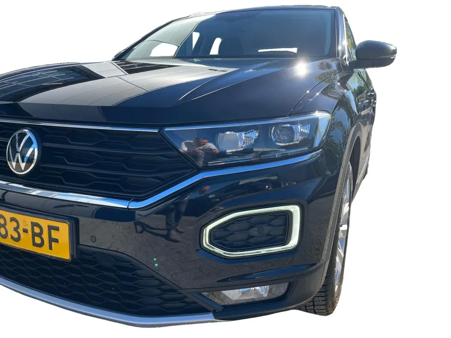 Volkswagen T-Roc 1.5 TSI Sport | Adaptieve Cruise Control | Stoelverwarming | Parkeercamera | Digitale Cockpit