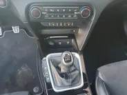 Kia ProCeed 1.5 T-GDi GT-Line | Stoel en stuurverwarming | Navigatie | Elektrische achterklep | Camera | Climate control | Apple Carplay / Android Auto |