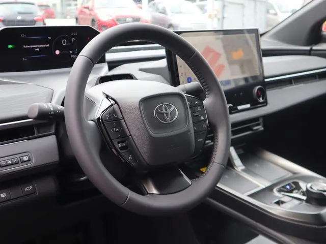 Toyota C-HR+ First Edition 77 kWh | Stuur/Stoel Verwarming | Apple/Android Auto