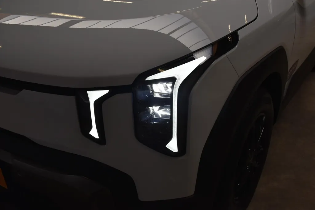 Kia EV2 61 kWh 135pk (5-zits) Air BLACK EDITION