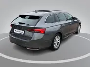 Škoda Octavia Combi 1.5TSI/150PK MHEV FL Design DSG · Panoramadak · Camera + Parkeersensoren · Apple/Android Car Play · Stoelverwarming · Garantie t/m 21-05-2029 of 60000km.