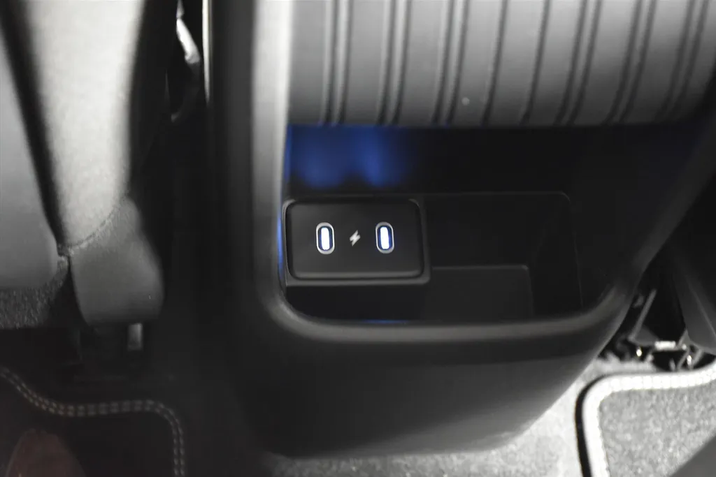 Hyundai Kona 48,4 kWh 156pk Comfort I Navi I Camera I PDC