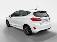 Ford Fiesta 1.0 EcoBoost Hybrid ST-Line | NL Auto | 1 eigenaar | Navigatie | Apple carplay & Android auto | Parkeersensor achter | Cruise control | Draadloos opladen mobiel | Bovag garantie |