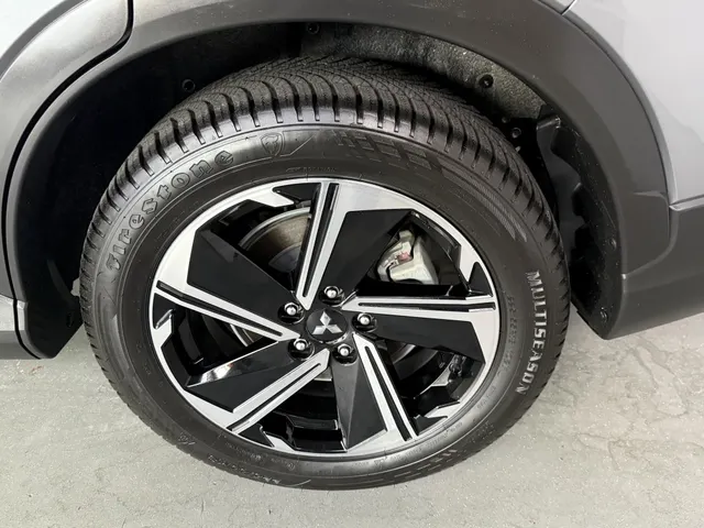 Mitsubishi Eclipse Cross 2.4 PHEV Intense+