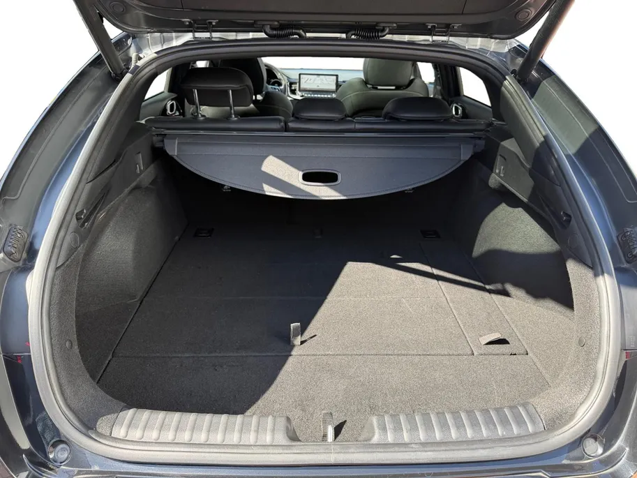 Kia ProCeed 1.0i Turbo GT-Line 120 PK | Cruise Control | Climate & cruise control | Panoramadak | Stoel & stuurverwarming | Elektrische Kofferbak | Navigatie | Apple Carplay/Android Auto | Fabrieksgarantie | NAP