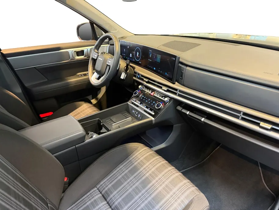 Hyundai Santa Fe 1.6 T-GDI PHEV Comfort Smart 4WD 7 persoons | Zeer nette auto | Afneembare trekhaak | Stoelverwarming | Apple CarPlay Android Auto | Adaptive cruise control | Hyundai Rotterdam - Noord |