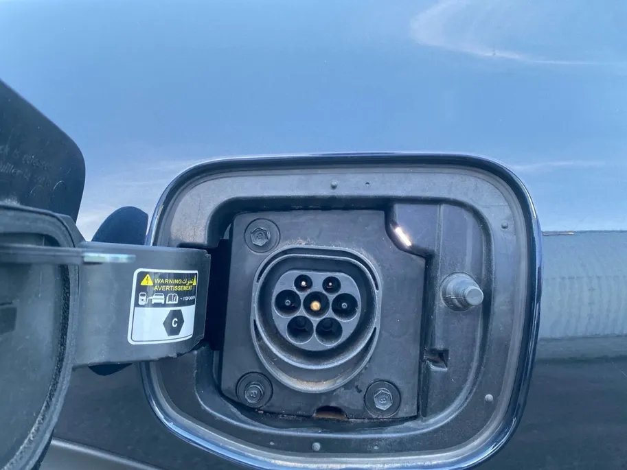 Kia Niro 1.6 GDi PHEV DynamicPlusLine | Climate control | Leder | Stoel,- en stuurverwarming | Keyless | Navigatie | Dodehoek detectie | 16 inch LM-velgen | Parkeercamera |