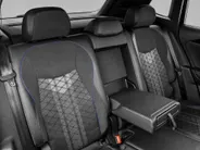 Volkswagen Tiguan 1.5 eHybrid 272pk DSG R-Line Business · Trekhaak · Panoramadak · Dodehoeksensoren · Apple/Android Car Play · Camera · Garantie t/m 23-08-2028 of 100.000km
