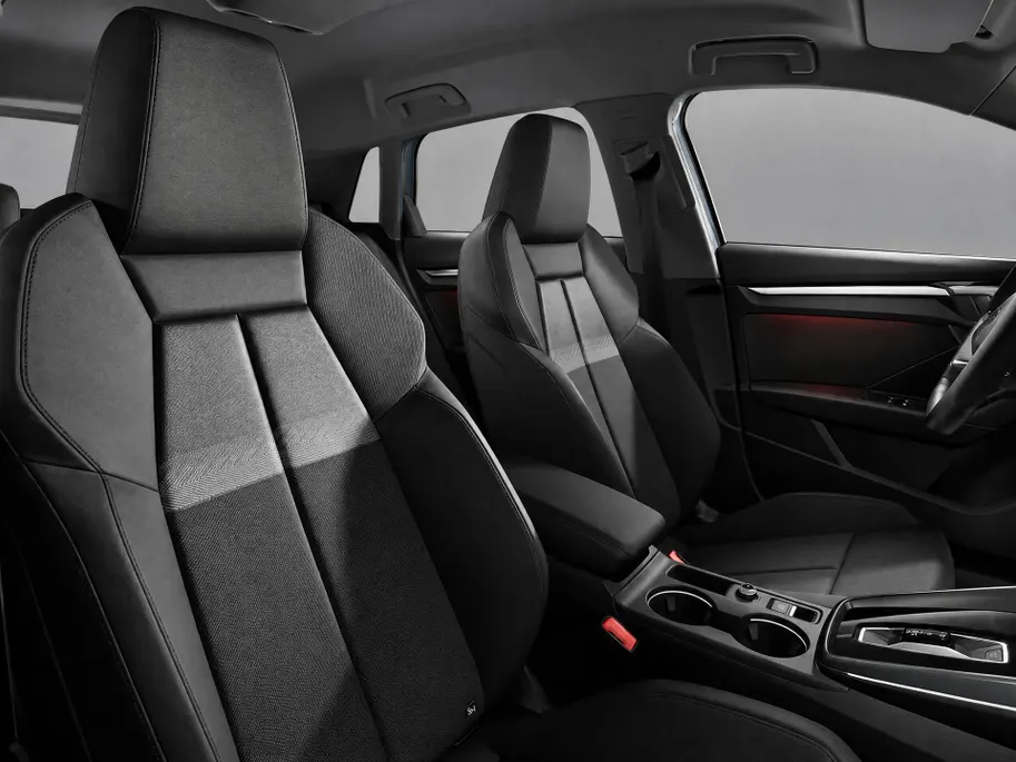 Audi A3 Sportback 30 TFSI Advanced edition 116 PK · Tech plus · SONOS premium 3D · Optiekpakket zwart plus