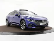 Volkswagen Arteon Shooting Brake 1.4 TSI 218pk DSG eHybrid R-Line Business · Panoramadak · Camera · Wegklapbare Trekhaak · Stoelverwarming voor + achter · Keyless · 19'' Inch ·