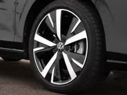Volkswagen Golf 1.5 204pk DSG eHybrid Life Edition · Camera · Apple/Android Car Play · Leder Interieur · Dodehoek Detectie · P-Sensoren · Keyless · 18'' Inch · Garantie t/m 27-01-2030 of 100.000