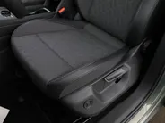 Volkswagen Tayron Life Edition 1.5 eHybrid 204 PK 6 versn. DSG · Comfort pakket · Trekhaak inklapbaar, met elektrische ontgrendeling, incl. aanhangermanoeuvreerhulp Trailer Assist · Voorraad OUTLET · Prijs is inclusief inruilpremie · MEGA SALE