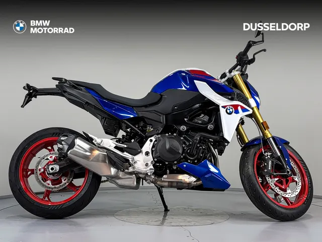BMW F 900 R