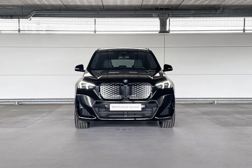 BMW iX1 eDrive20 67 kWh M Sport Edition