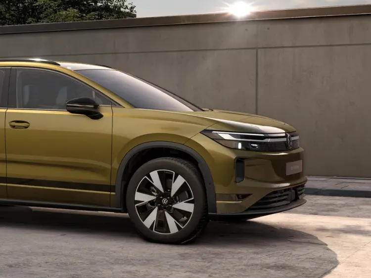 Volkswagen ID. Tiguan Life 77 kWh accu 286 PK · Achterklep elektrisch incl. 'Easy Open & Close' · Trekhaak, elektrisch uitklapbaar