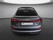 Audi e-tron Sportback 55 Quattro S edition 95 kWh 408pk · SOH 93,7% · Panoramadak · Luchtvering · Virtual Mirror's · 360 Camera · Apple/Android Cra Play · Head-Up · 21'' Inch ·