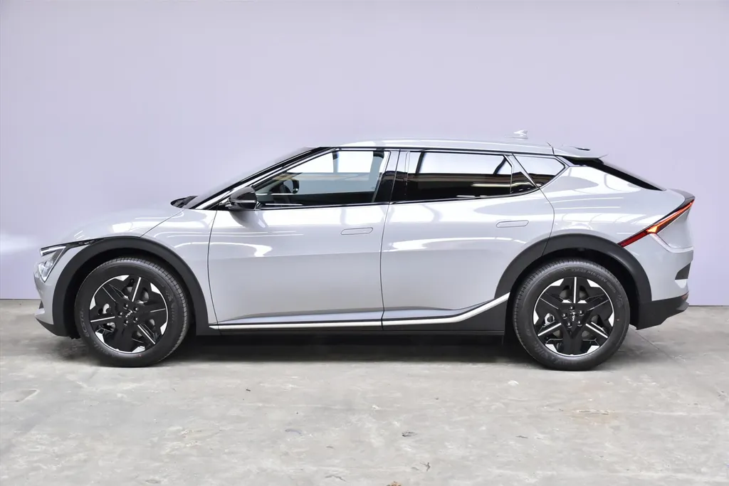 Kia EV6 63kWh 170pk RWD Light Edition NIEUW - SNEL LEVERBAAR