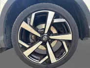 Nissan QASHQAI 1.3 DIG-T Premium Edition | 1e eigenaar | Dealeronderhouden | Elektrische bestuurderstoel | Panorama dak