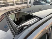 Hyundai Kona 1.6 GDI HEV Premium Sky | Schuif-/kantel dak | Navigatie | Apple Carplay/ Android Auto | Stoelventilatie | Stuur/ Stoelverwarming |
