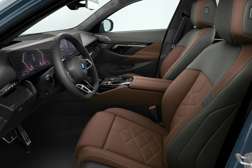 BMW 5 Serie Touring 550e xDrive