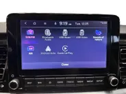 Kia Stonic 1.0 T-GDi MHEV GT-PlusLine Meest luxe uitvoering | 1e Eigenaar | Panorama dak | Dealer onderhouden | Cruise Control Adaptief | Carplay | Metallic lak | Fabrieksgarantie t/m 10-5-2030 + 3x 1 jaar* | NAP