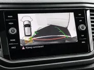 Volkswagen T-Roc 1.5 TSI 150pk Sport Business R · Panoramadak · Camera · Standkachel · Stoelverwarming · Navigatie · 19' Velgen · Elek. Inklapbare Spiegels ·