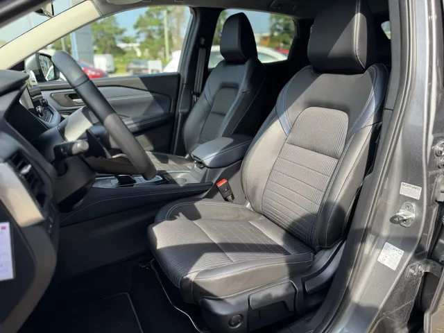 Nissan QASHQAI 1.3 MHEV Xtronic N-Connecta 1/2 leder
