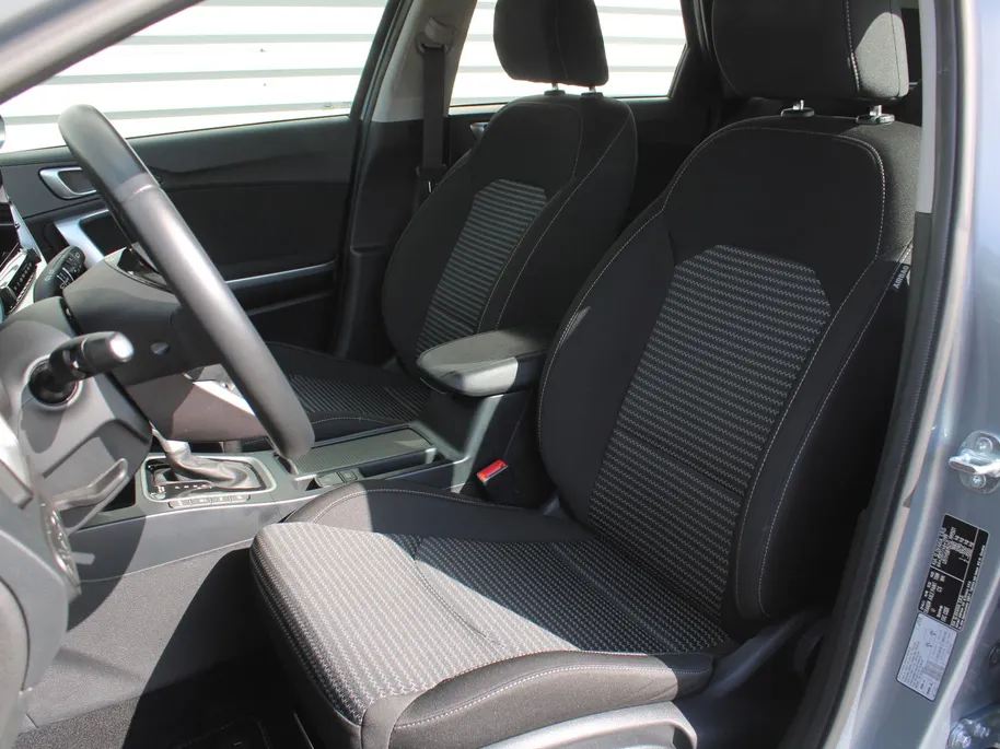 Kia Ceed Sportswagon 1.5 T-GDi DCT7 DynamicLine | Automaat | BTW Auto | Navi | Clima | Cruise adapt. | 16' LM | Camera | LED |